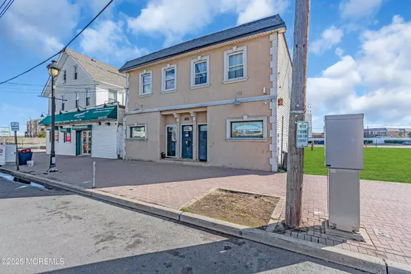Keansburg, NJ 07734,40 Carr Avenue #C
