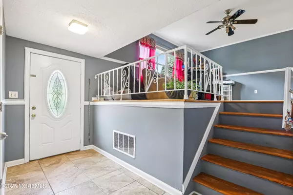 Jackson, NJ 08527,6 Upper Pennsylvania Avenue