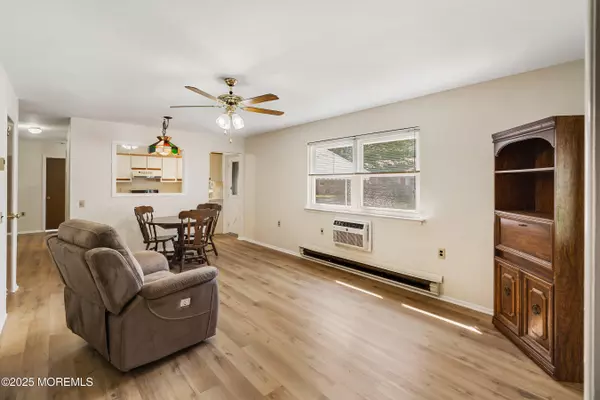 Whiting, NJ 08759,1 Potomac Lane