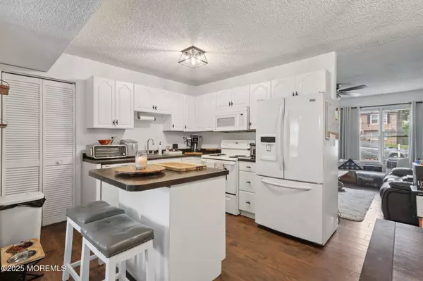 Barnegat, NJ 08005,105 Windward Drive