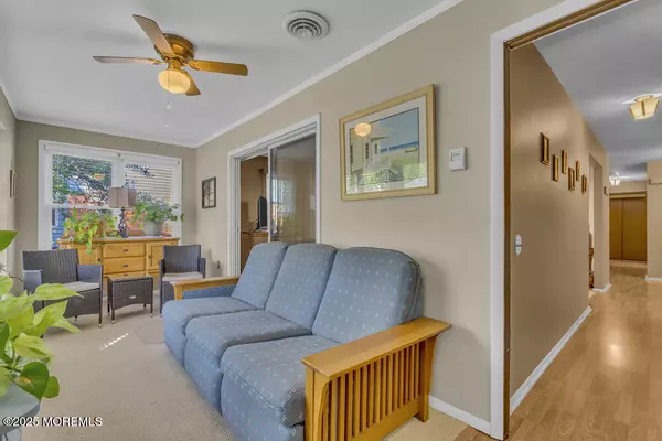 Whiting, NJ 08759,11 Valley Forge #A