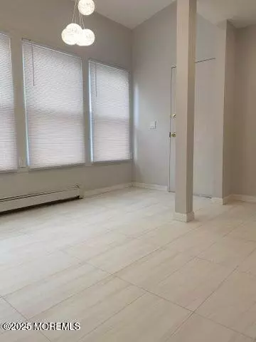 Red Bank, NJ 07701,106 Wallace Street #B
