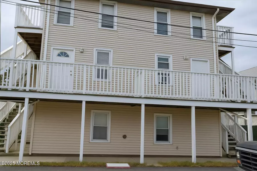 404406 Trinity Avenue, Atlantic City, NJ 08400