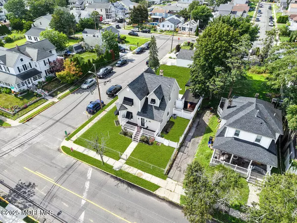 Lake Como, NJ 07719,708 18th Avenue