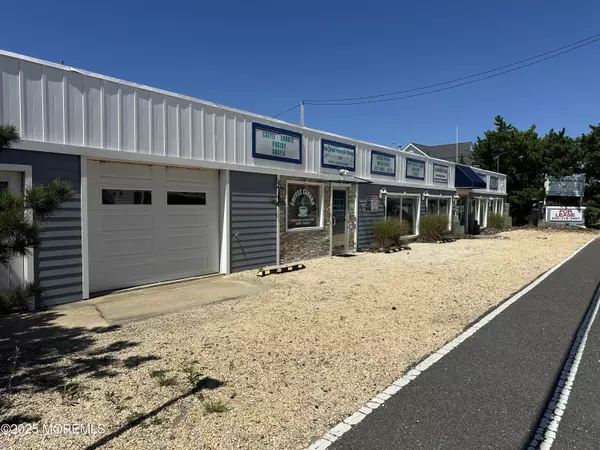 Lavallette, NJ 08735,3561 Route 35