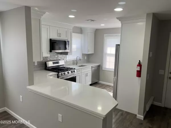 Whiting, NJ 08759,18 Auburn Street #54A