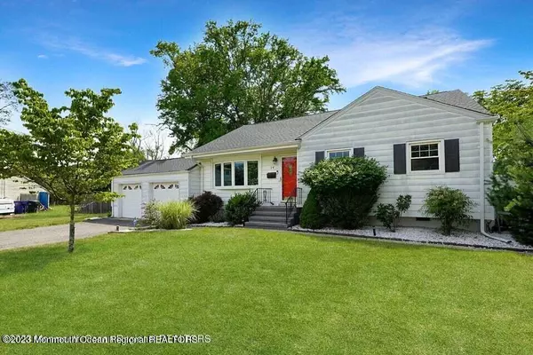 Oakhurst, NJ 07755,14 Arno Street