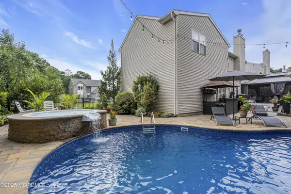 Bayville, NJ 08721,6 Surle Court