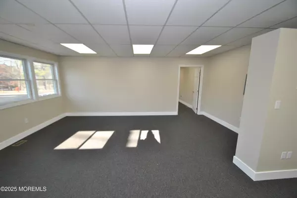 Whiting, NJ 08759,75 Lacey Road #Suite 4