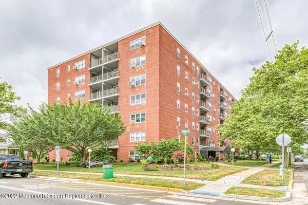 Asbury Park, NJ 07712,1615 Park Avenue #4E