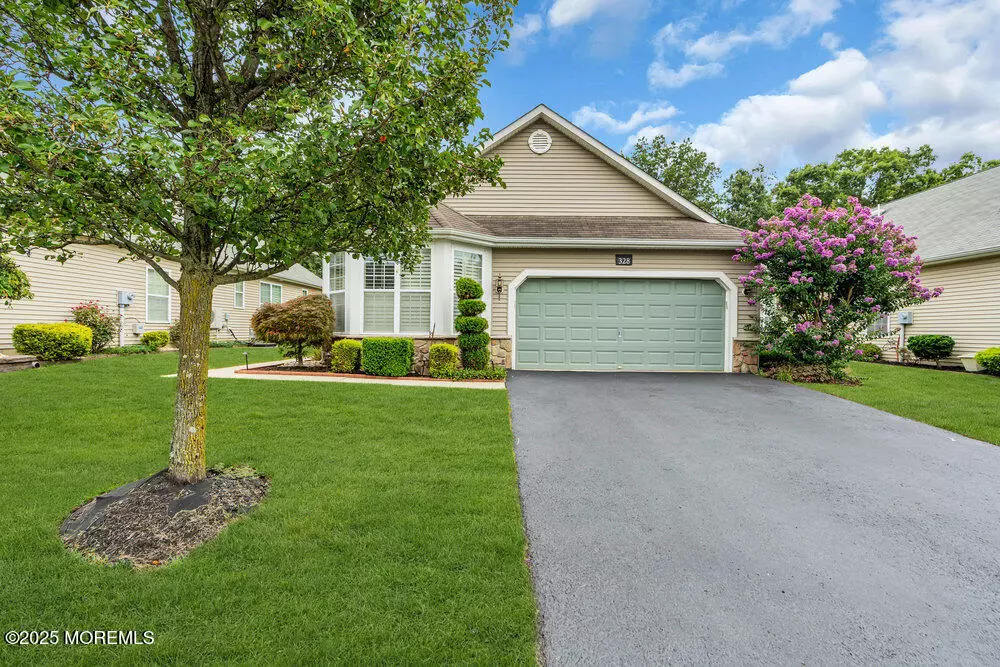 Lakewood, NJ 08701,328 Damiano Way