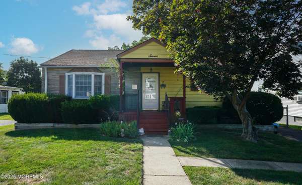 7 Ann Street, Freehold, NJ 07728