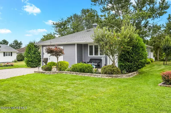 Toms River, NJ 08757,96 Grenada Street