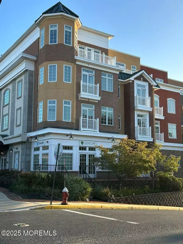 Red Bank, NJ 07701,11 Wharf Avenue #Residence 3