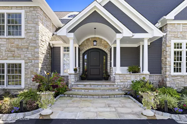 Rumson, NJ 07760,8 Black Point Horseshoe Street