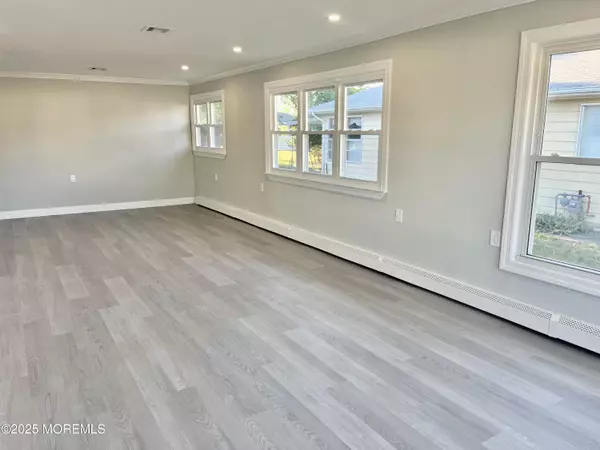 Toms River, NJ 08757,13 Saint Martin Place