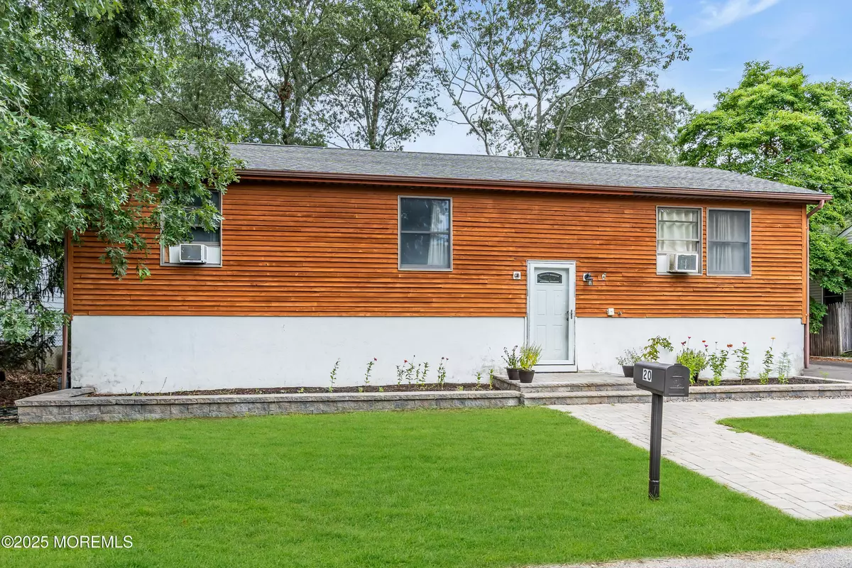 Lanoka Harbor, NJ 08734,20 Bay Way