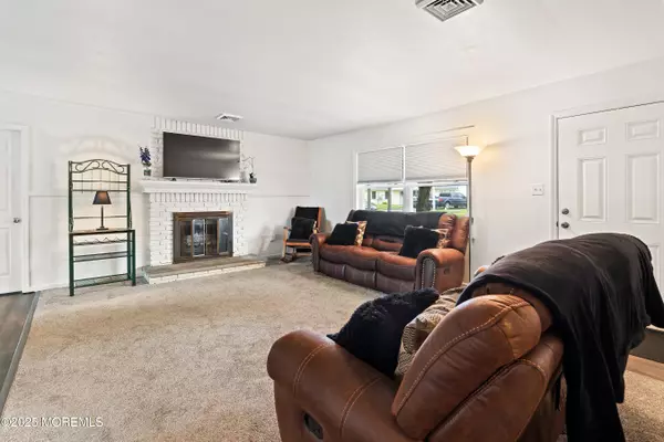 Barnegat, NJ 08005,44 Tulsa Drive S