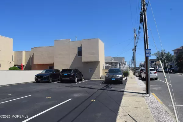 Seaside Heights, NJ 08751,1102 Boulevard #11