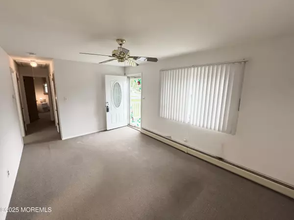 Howell, NJ 07731,7 Westwood Drive