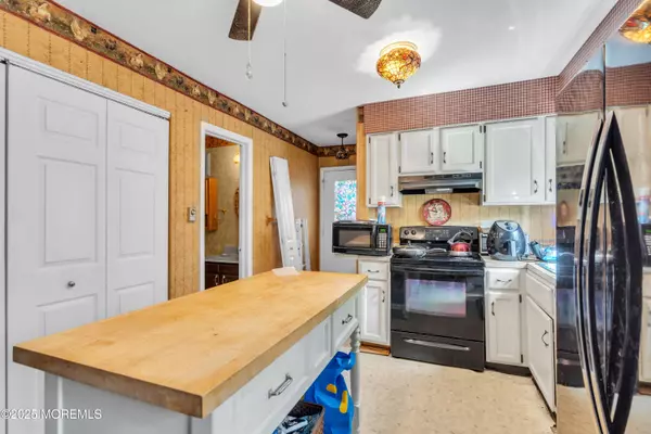 Little Egg Harbor, NJ 08087,115 Jarsebowski Way