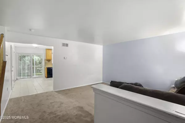 Lakewood, NJ 08701,47 Waterview Drive