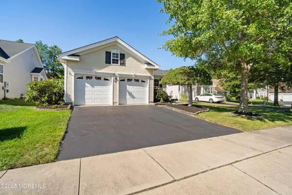 Barnegat, NJ 08005,15 Five Bridges Court