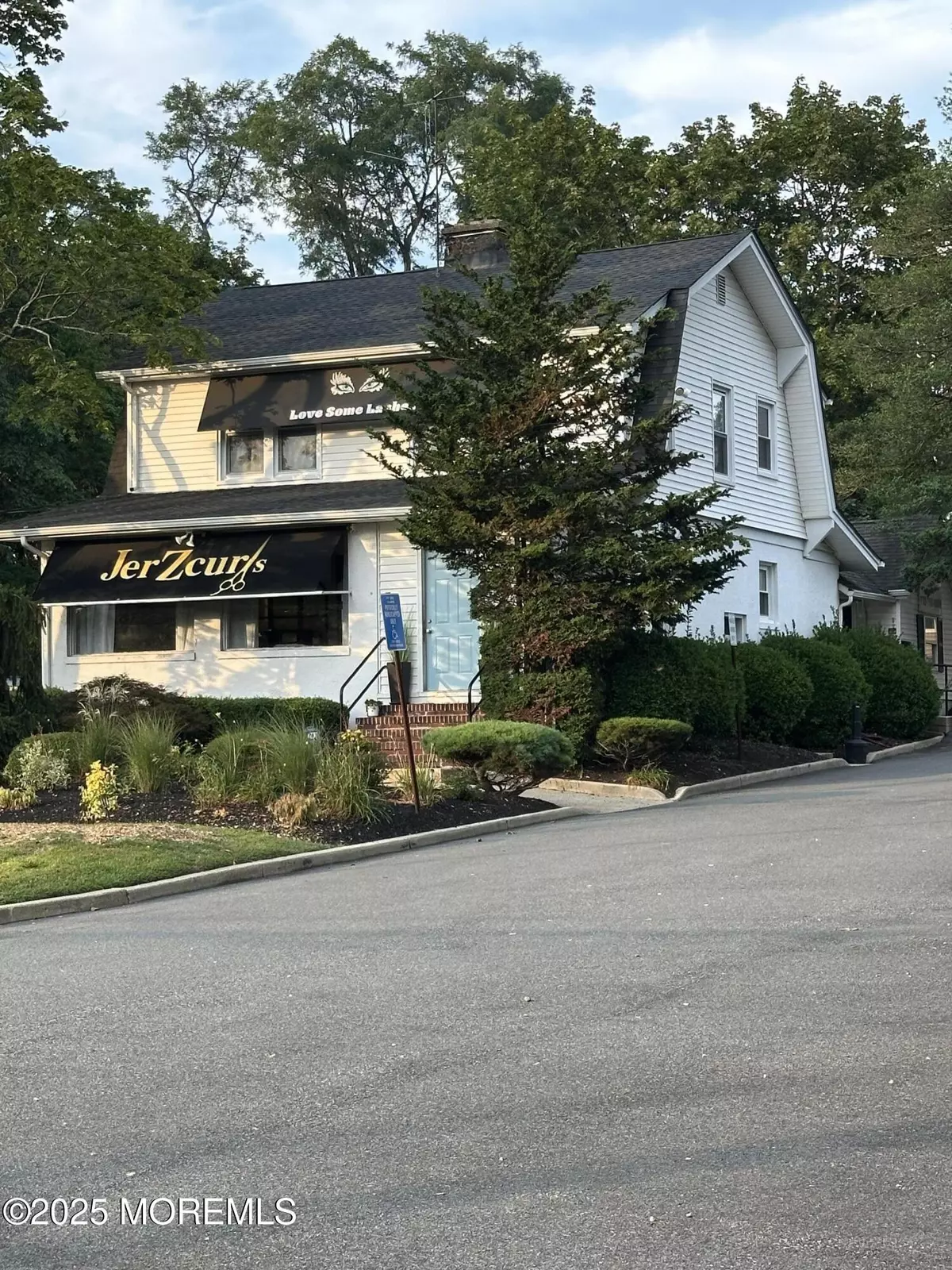 Red Bank, NJ 07701,110 Frost Avenue