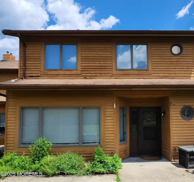 114 Northrup Drive #141, Brick, NJ 08724
