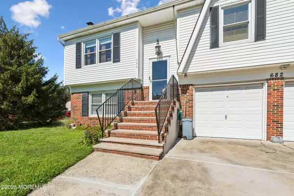 Brick, NJ 08724,682 Millbrook Road