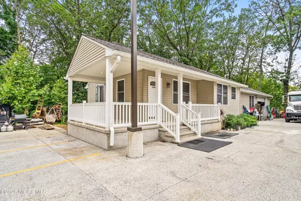Sayreville, NJ 08871,1965 Route 35 #A