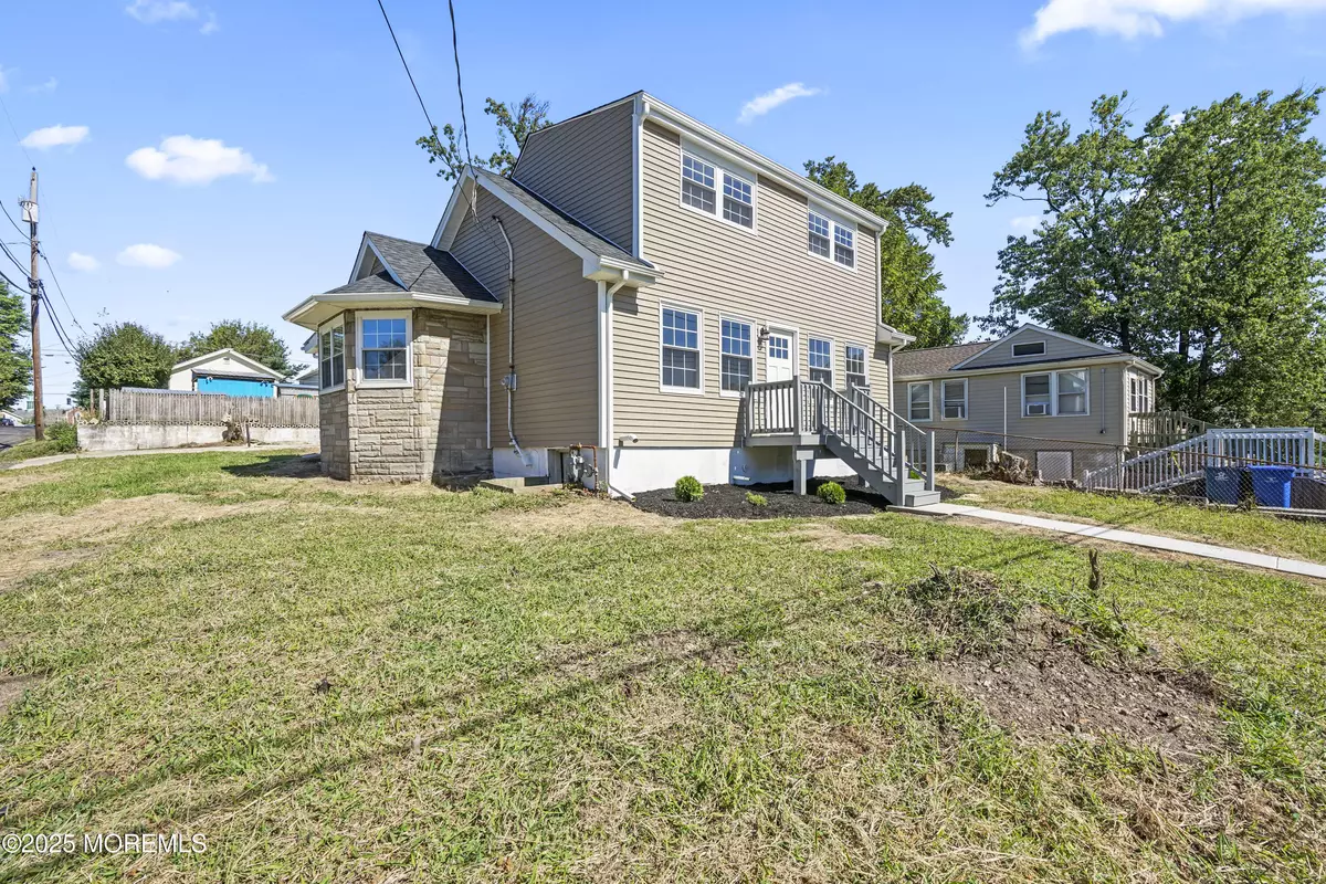 Laurence Harbor, NJ 08879,622 Forrest Avenue