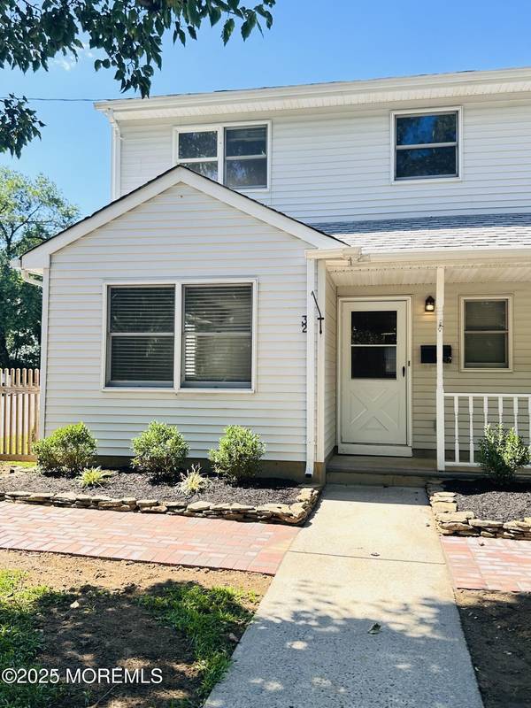 32 Broad Street, Matawan, NJ 07747
