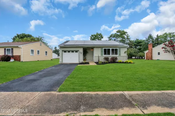 Berkeley, NJ 08721,12 Norfolk Drive