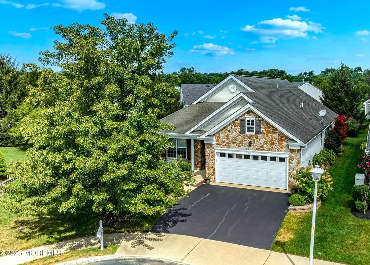 Jackson, NJ 08527,7 Elmswell Court