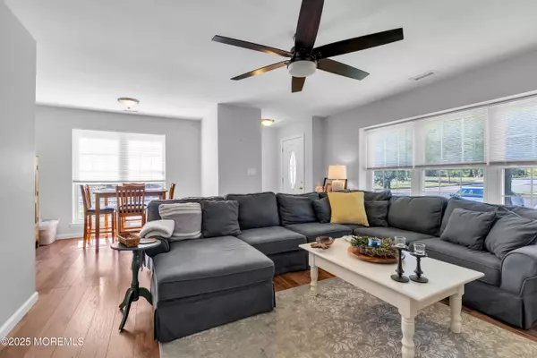 Old Bridge, NJ 08857,226 Chaucer Court
