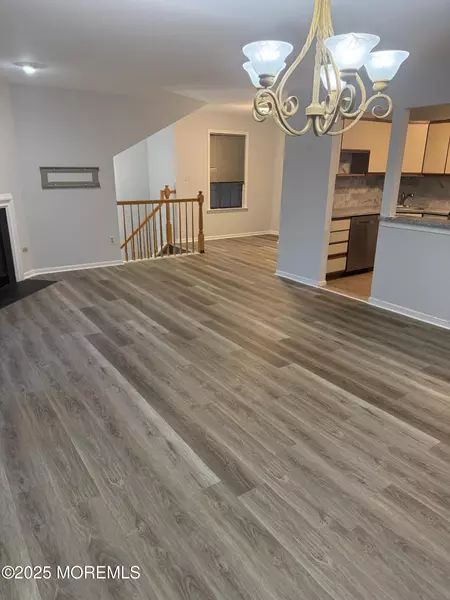 604 Woodhaven Drive, Edison, NJ 08817