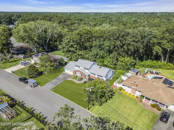 Toms River, NJ 08755,56 Cliffside Drive