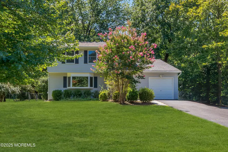 416 Grant Avenue, Eatontown, NJ 07724