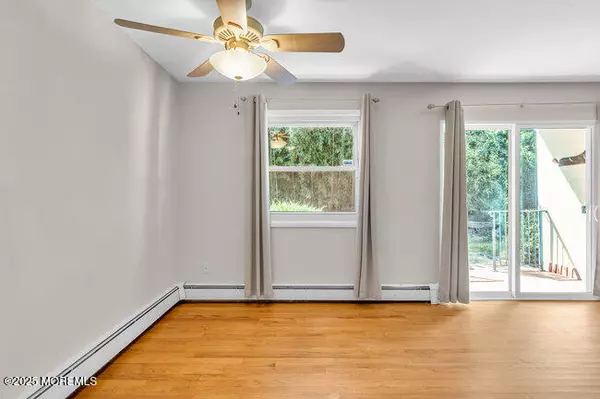 Long Branch, NJ 07740,735 Greens Avenue #15A