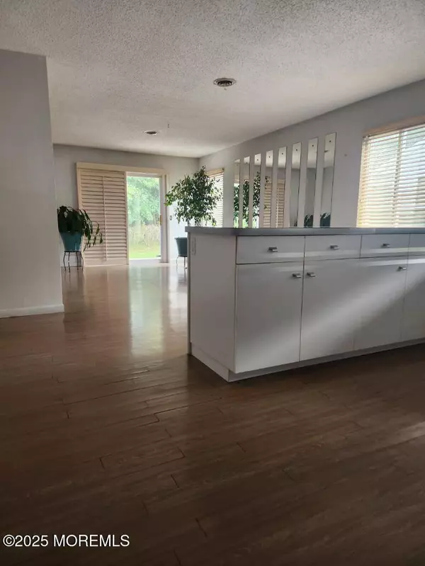 Toms River, NJ 08755,102 Santiago Drive