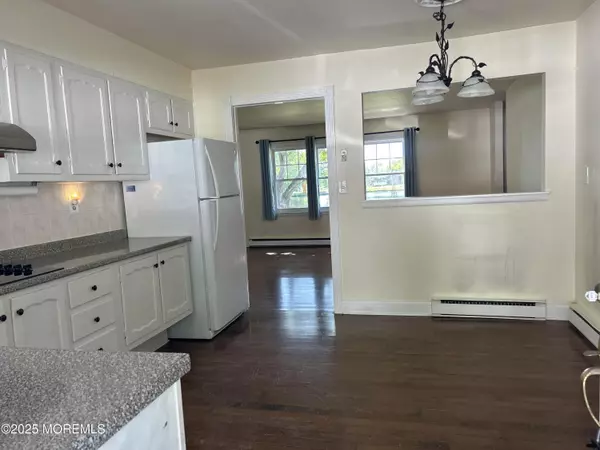 Lakewood, NJ 08701,246 Jefferson Court