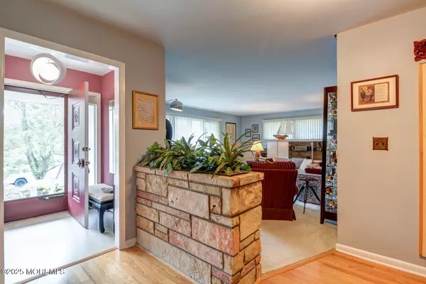 Ocean Twp, NJ 07712,205 Parkview Avenue