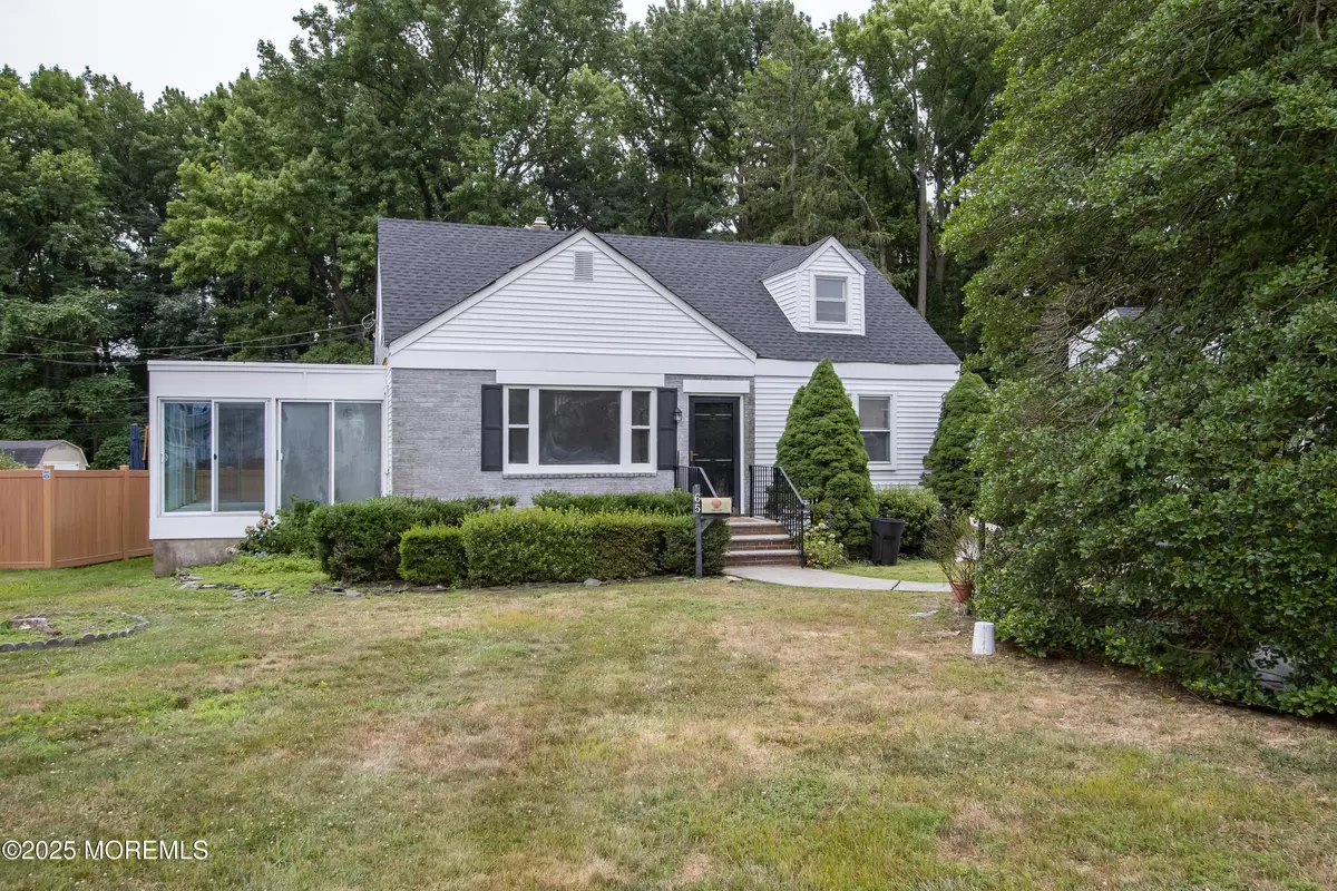 Little Silver, NJ 07739,65 Little Silver Parkway