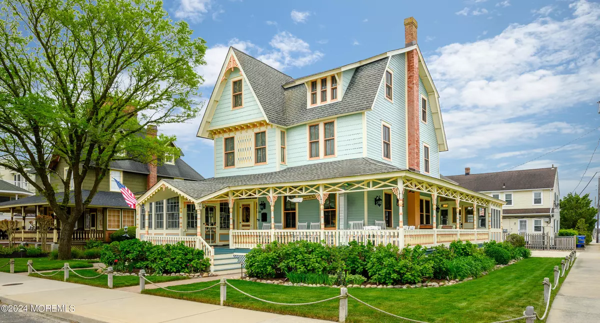 Beach Haven, NJ 08008,132 Coral Street