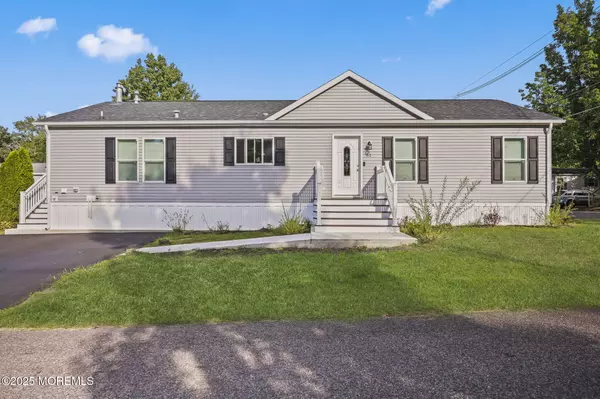 61 Village Road, Morganville, NJ 07751