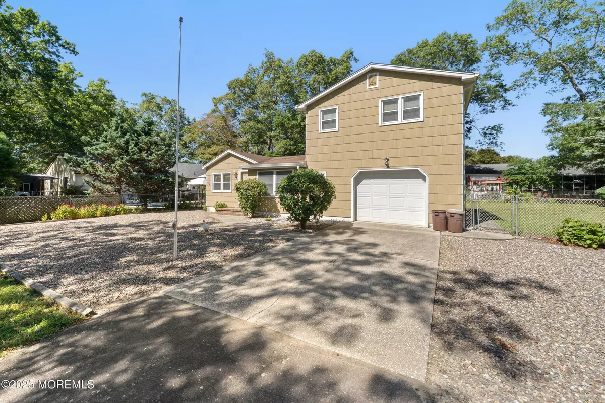 Forked River, NJ 08731,1284 Cypress Street