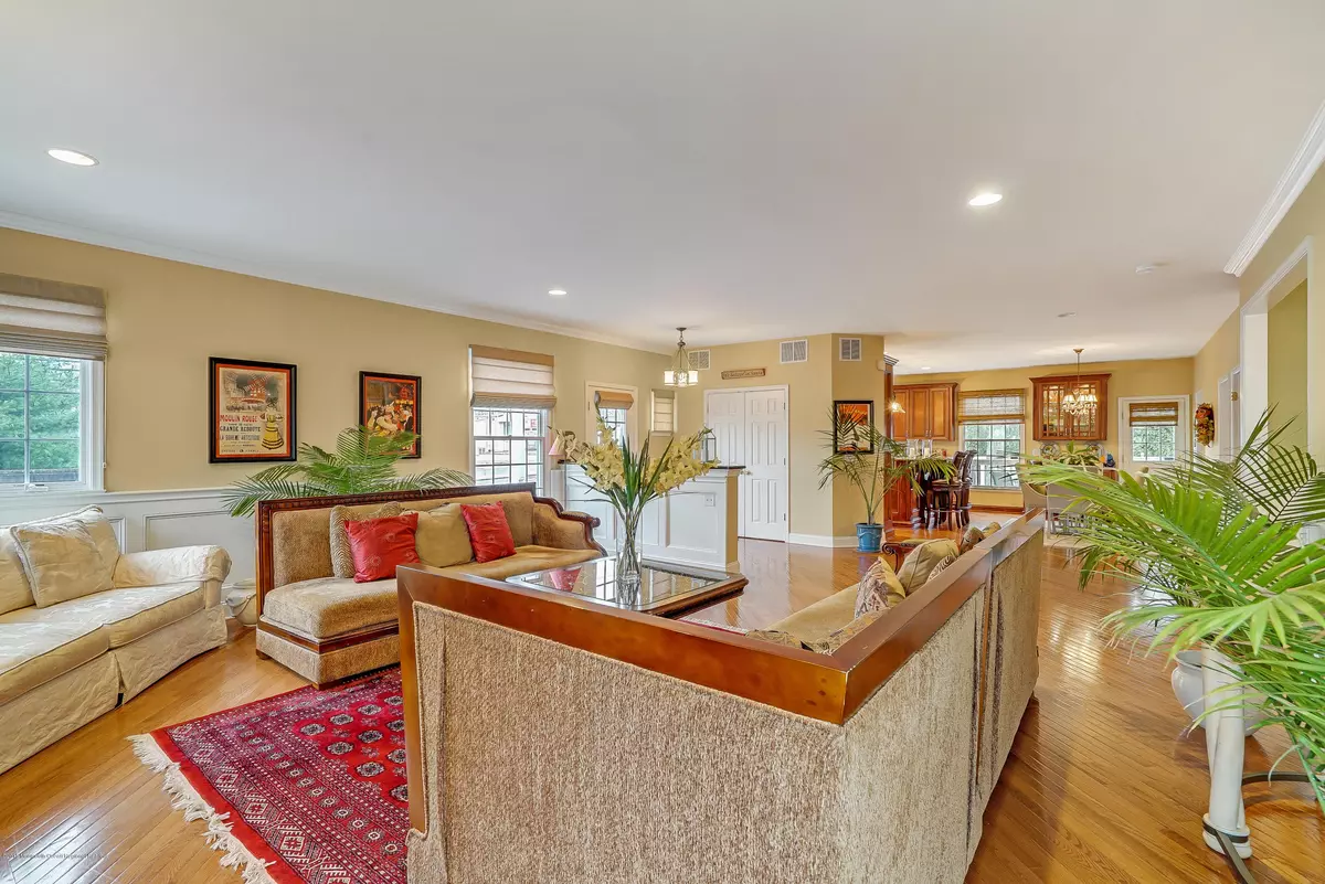Brielle, NJ 08730,18 Mariners Bend