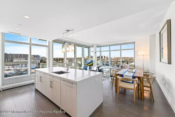 Long Branch, NJ 07740,15 Morris Avenue #422