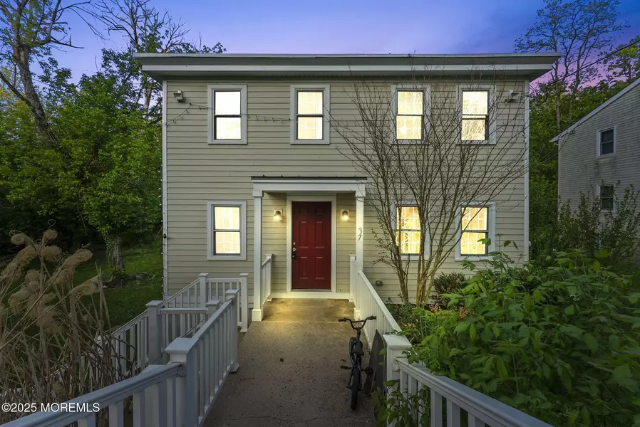 37 Church Street #A, Chesterfield, NJ 08515